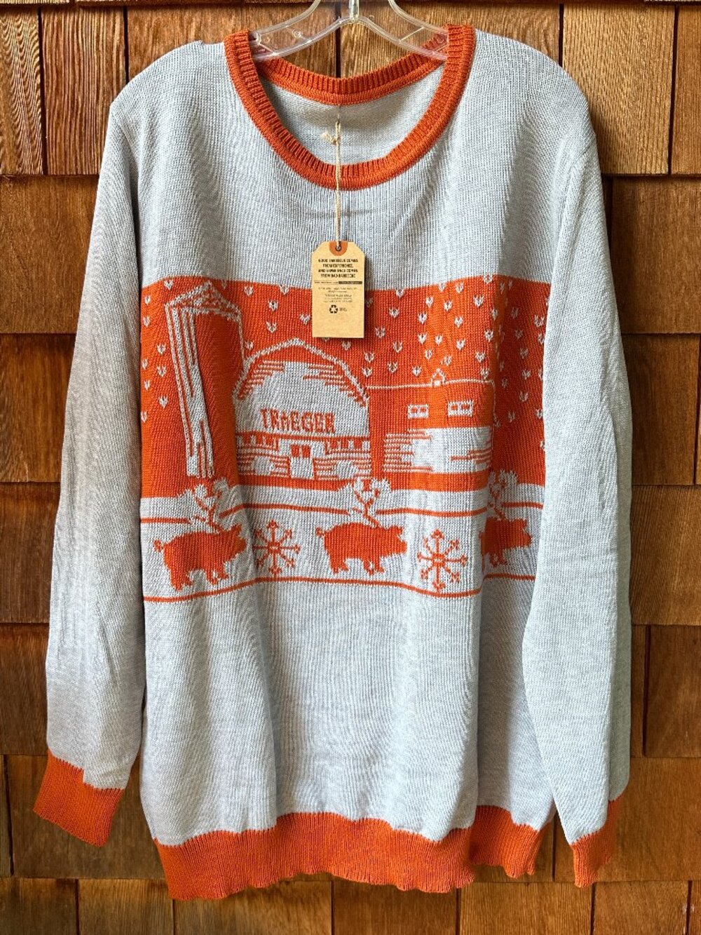 NWT Traeger Gray & Pumpkin Long Sleeve Sweater with Farm Scene - Men's XXL